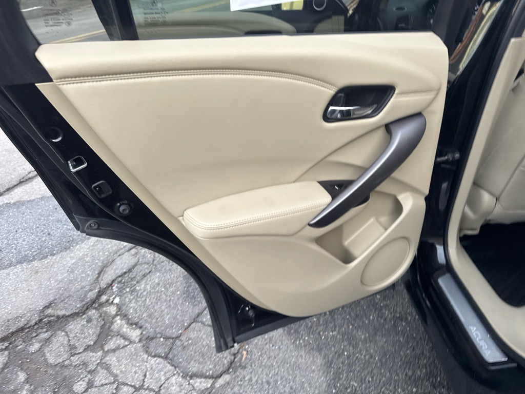 2015 Acura RDX Image 18