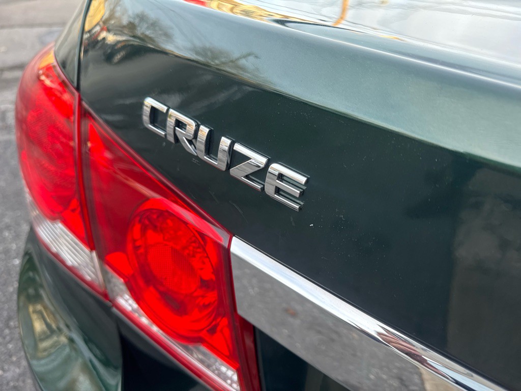 2015 Chevrolet Cruze Image 24