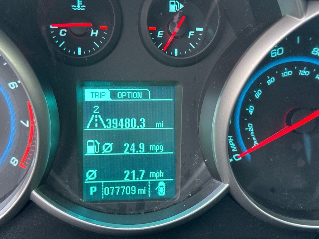 2015 Chevrolet Cruze Image 28