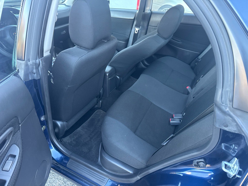 2005 Subaru Impreza Image 16