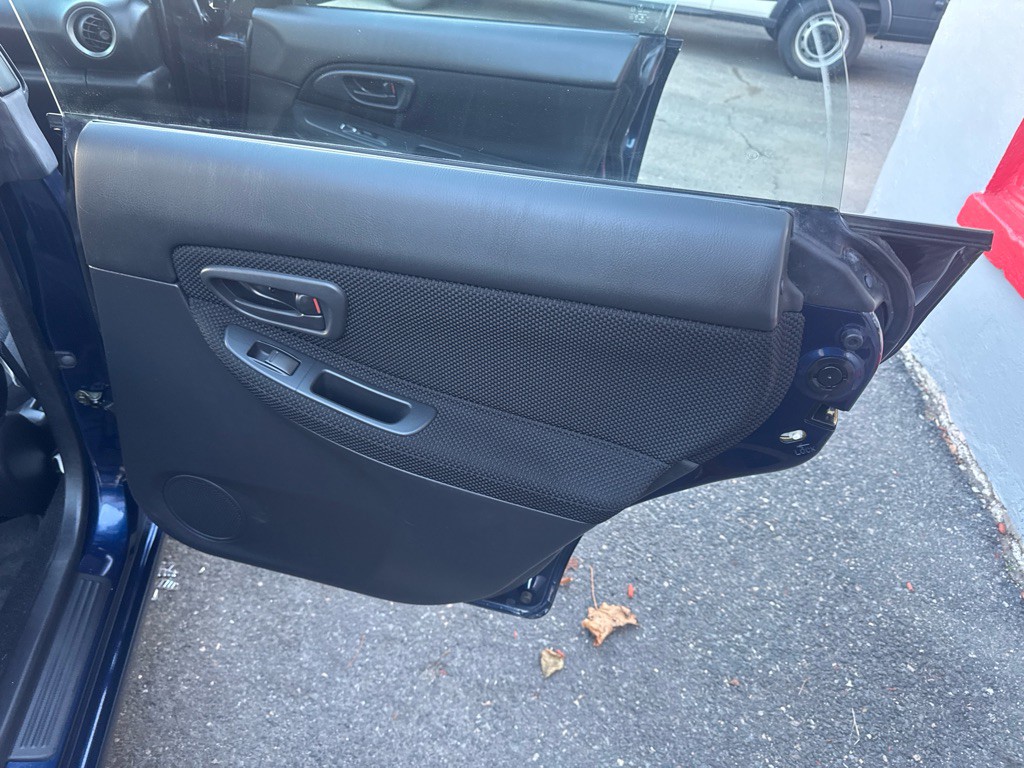 2005 Subaru Impreza Image 20