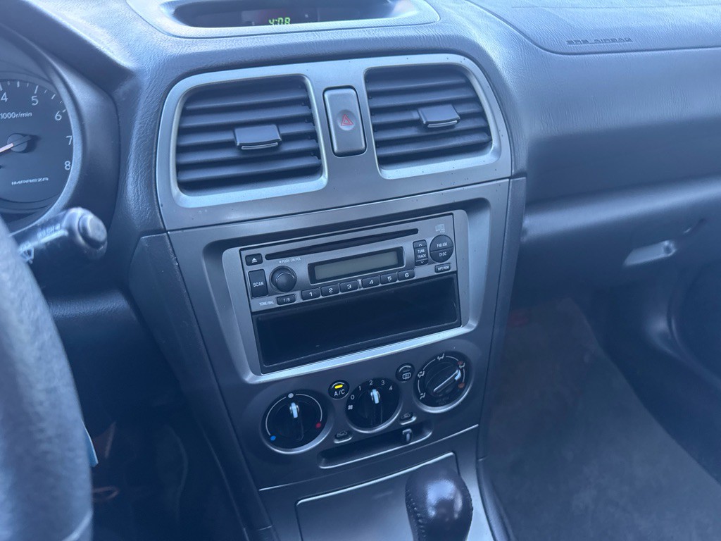 2005 Subaru Impreza Image 25
