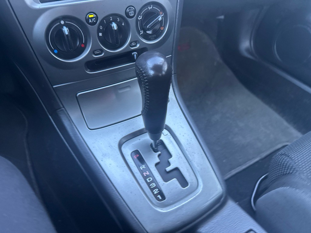 2005 Subaru Impreza Image 26