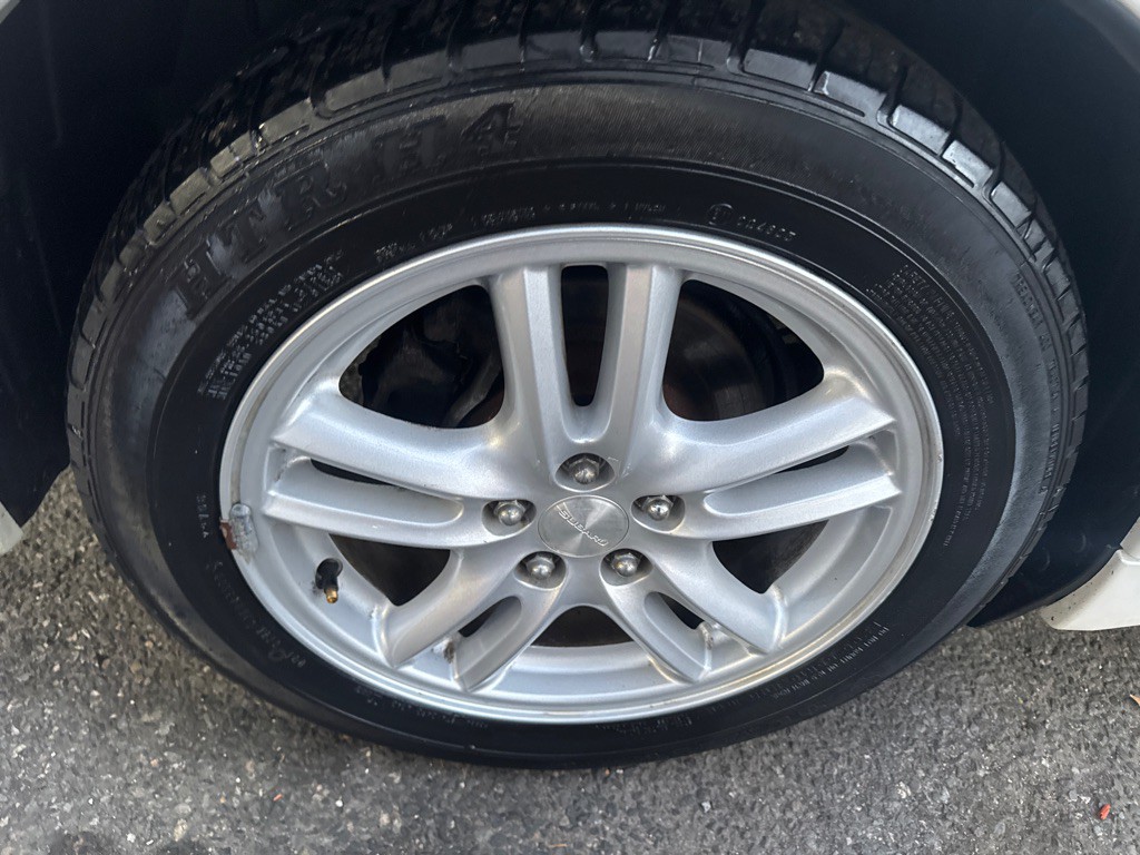 2005 Subaru Legacy Image 12