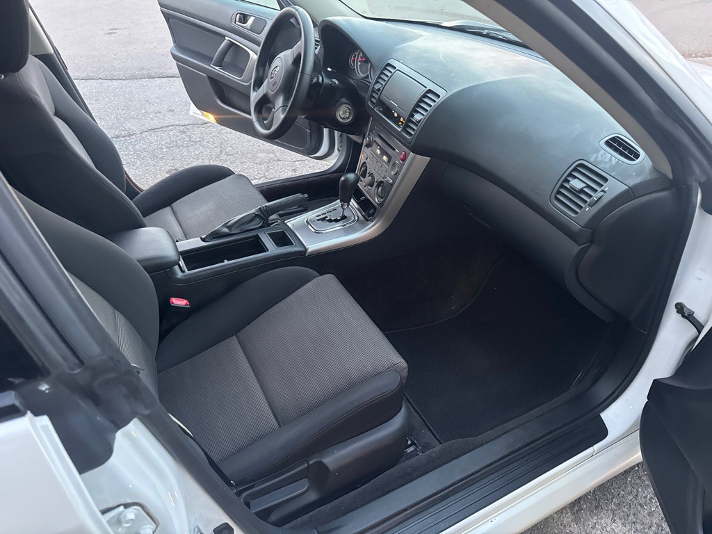 2005 Subaru Legacy Image 19