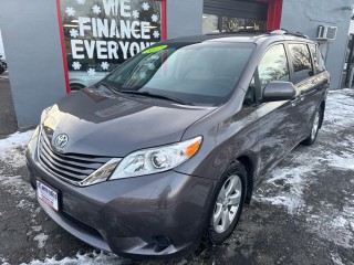 Image for 2017 Toyota Sienna LE 8-PASSENGER ID: 7072089