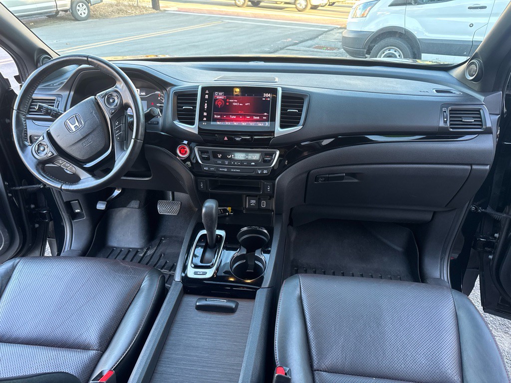 2019 Honda Ridgeline Image 24