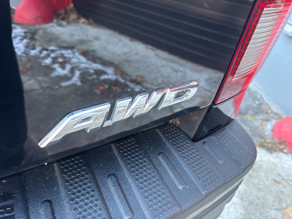 2019 Honda Ridgeline Image 25