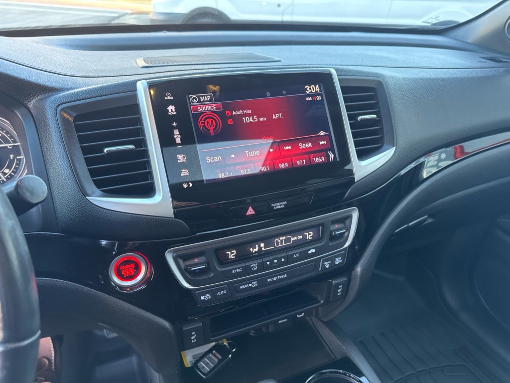 2019 Honda Ridgeline Image 30