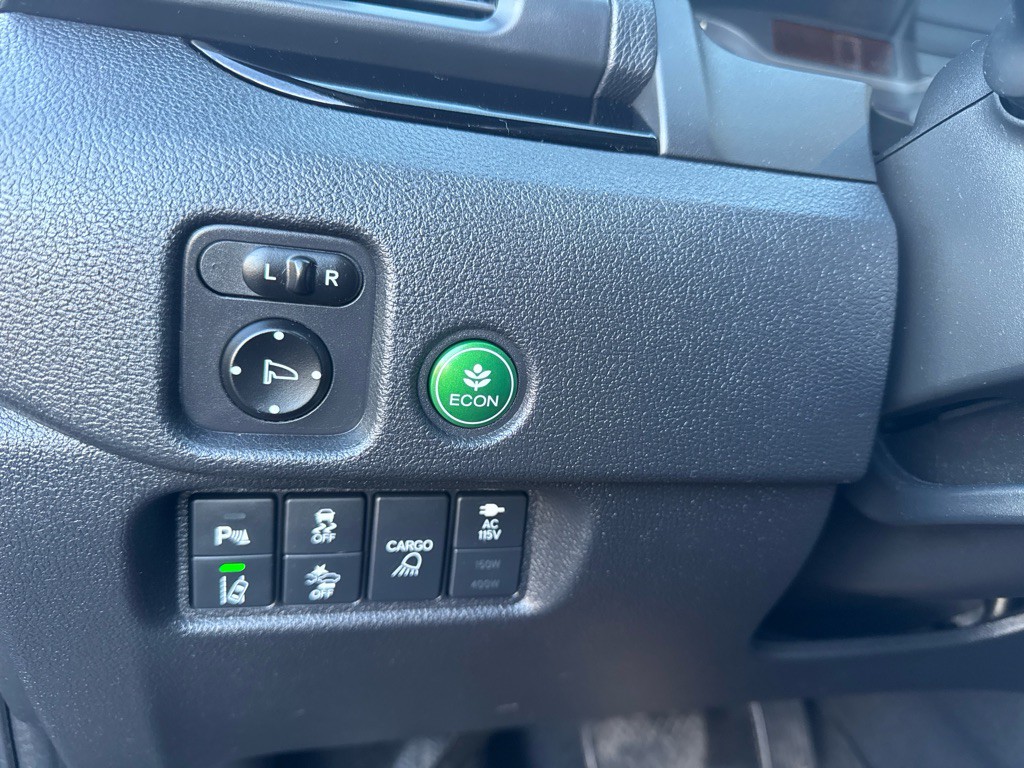 2019 Honda Ridgeline Image 34