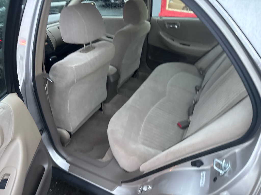 1998 Honda Accord Image 16