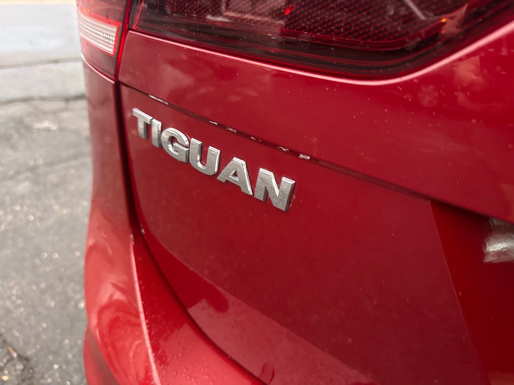2018 Volkswagen Tiguan Image 25
