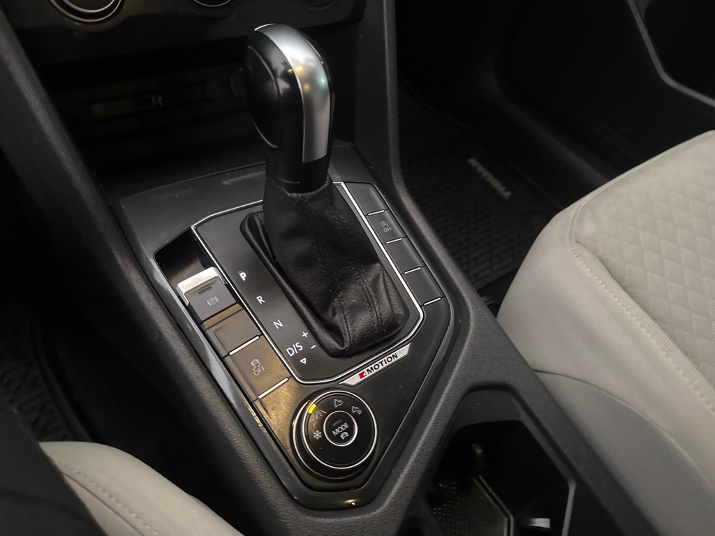 2018 Volkswagen Tiguan Image 28