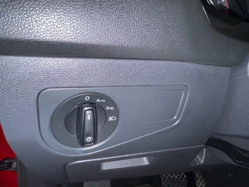 2018 Volkswagen Tiguan Image 32