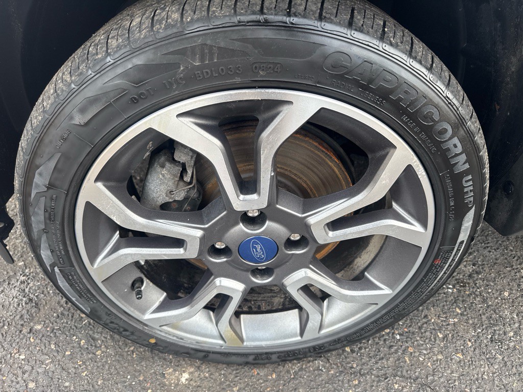 2019 Ford Econoline Image 10