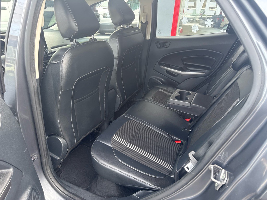 2019 Ford Econoline Image 16