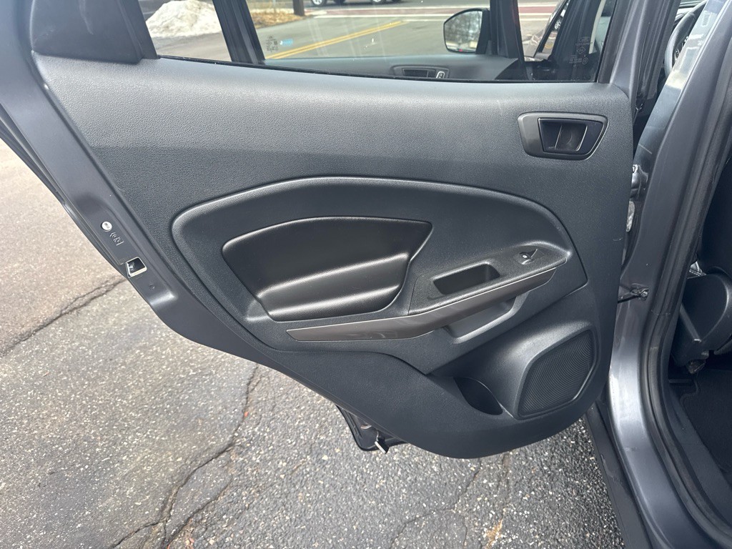 2019 Ford Econoline Image 17