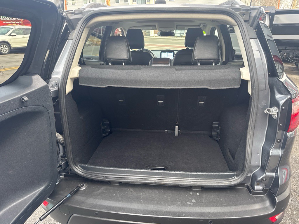 2019 Ford Econoline Image 18