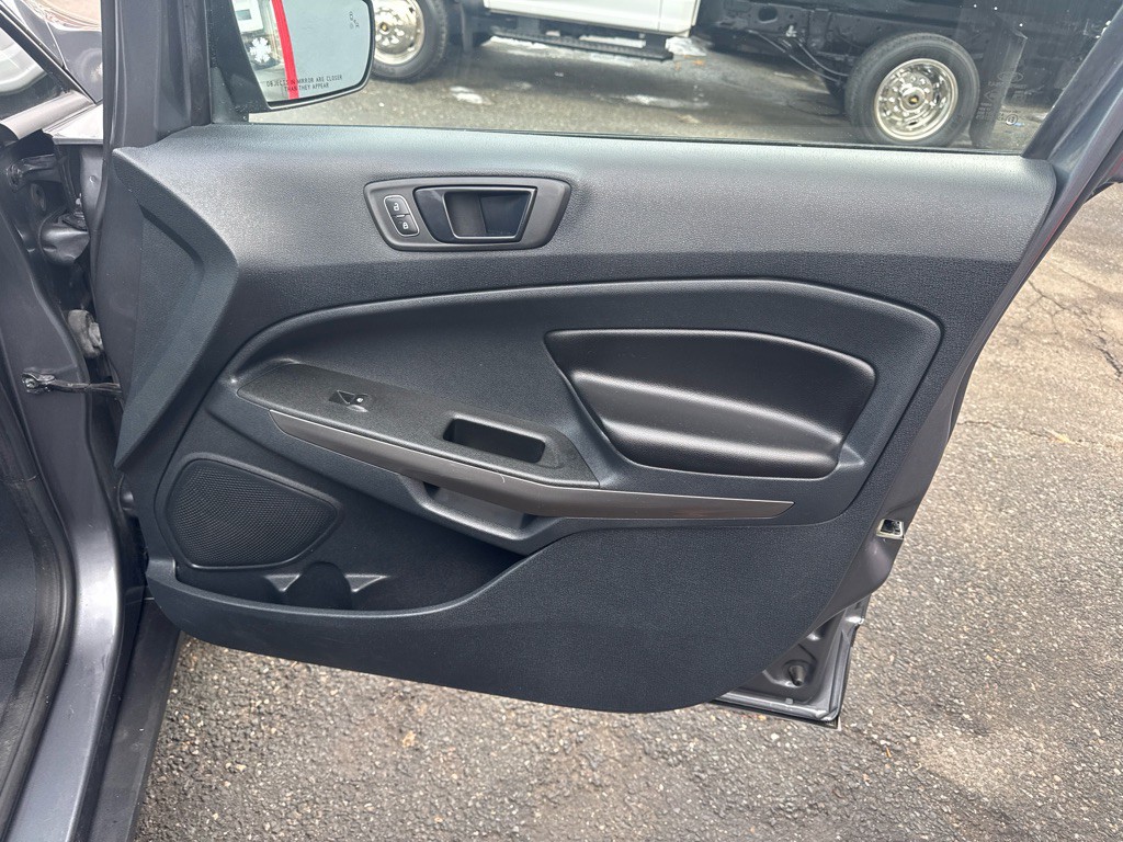 2019 Ford Econoline Image 20