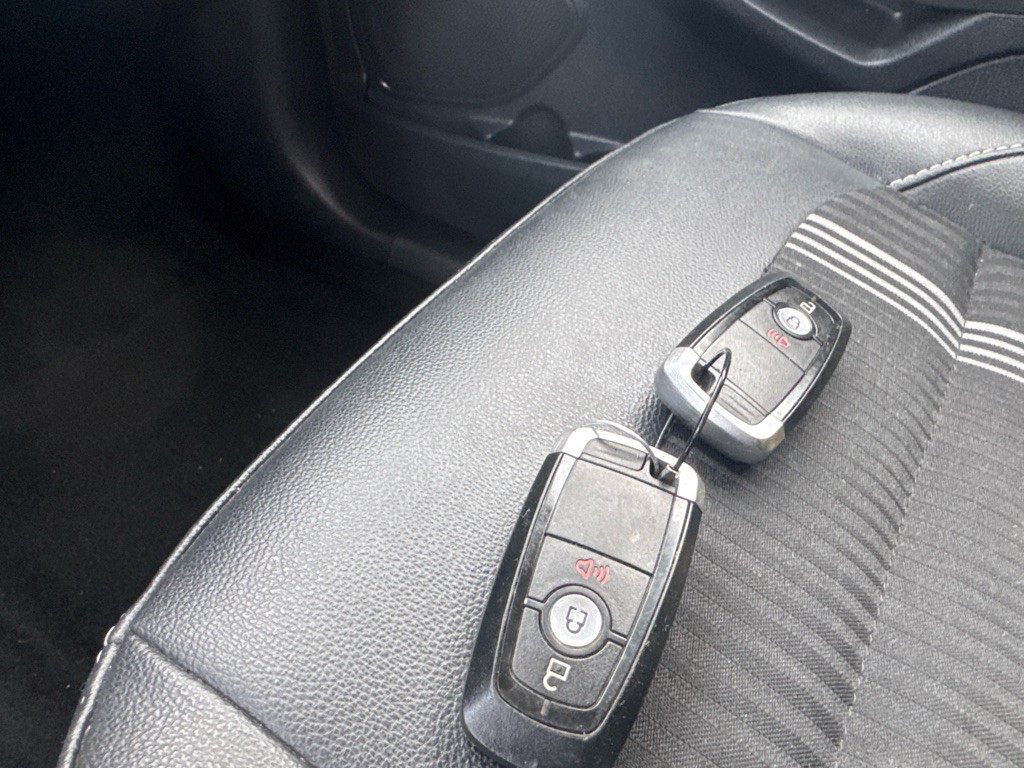 2019 Ford Econoline Image 32