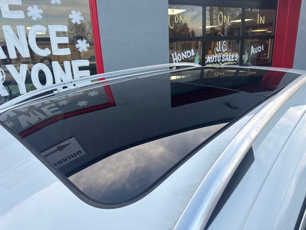 2017 Volkswagen Tiguan Image 10