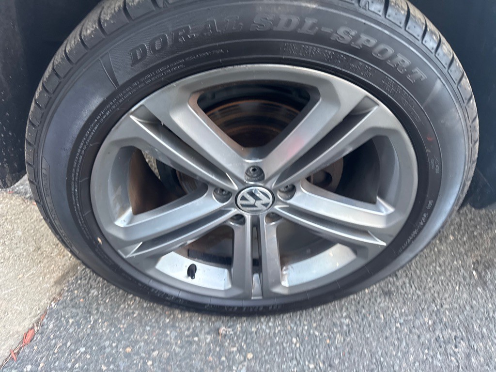 2017 Volkswagen Tiguan Image 13