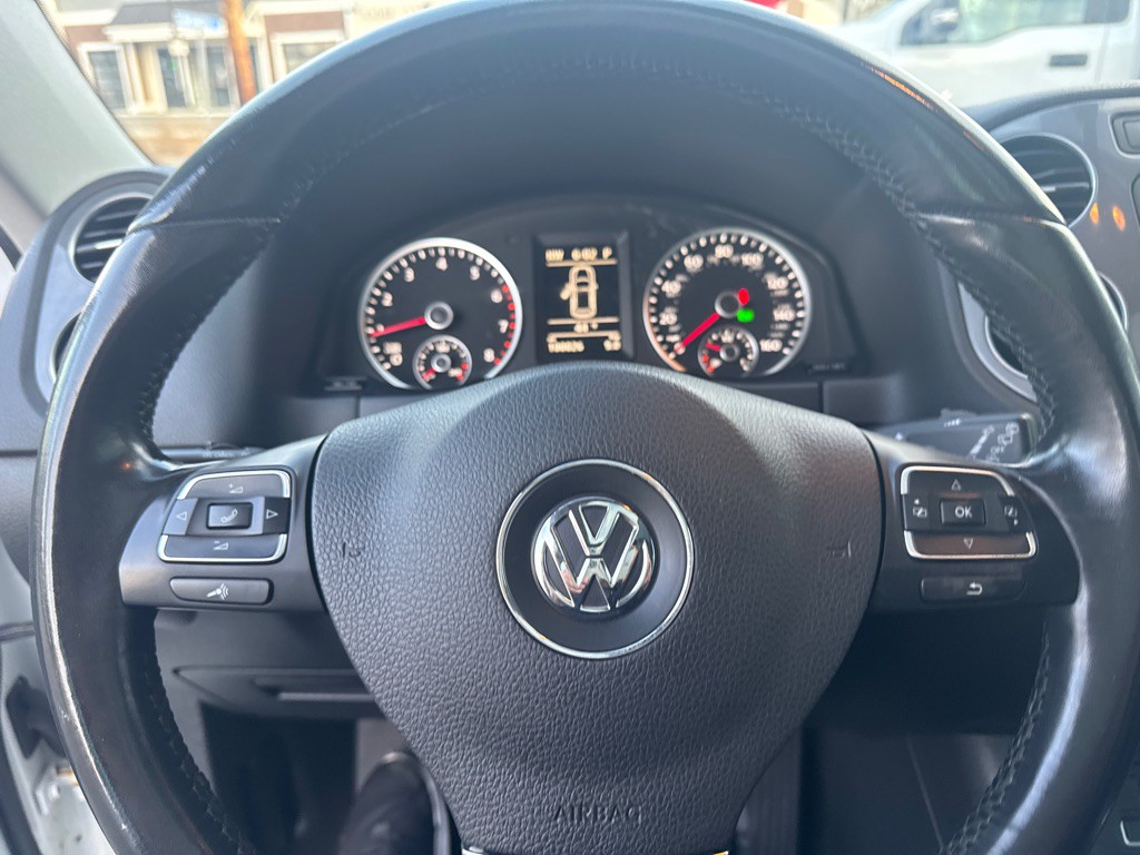 2017 Volkswagen Tiguan Image 36