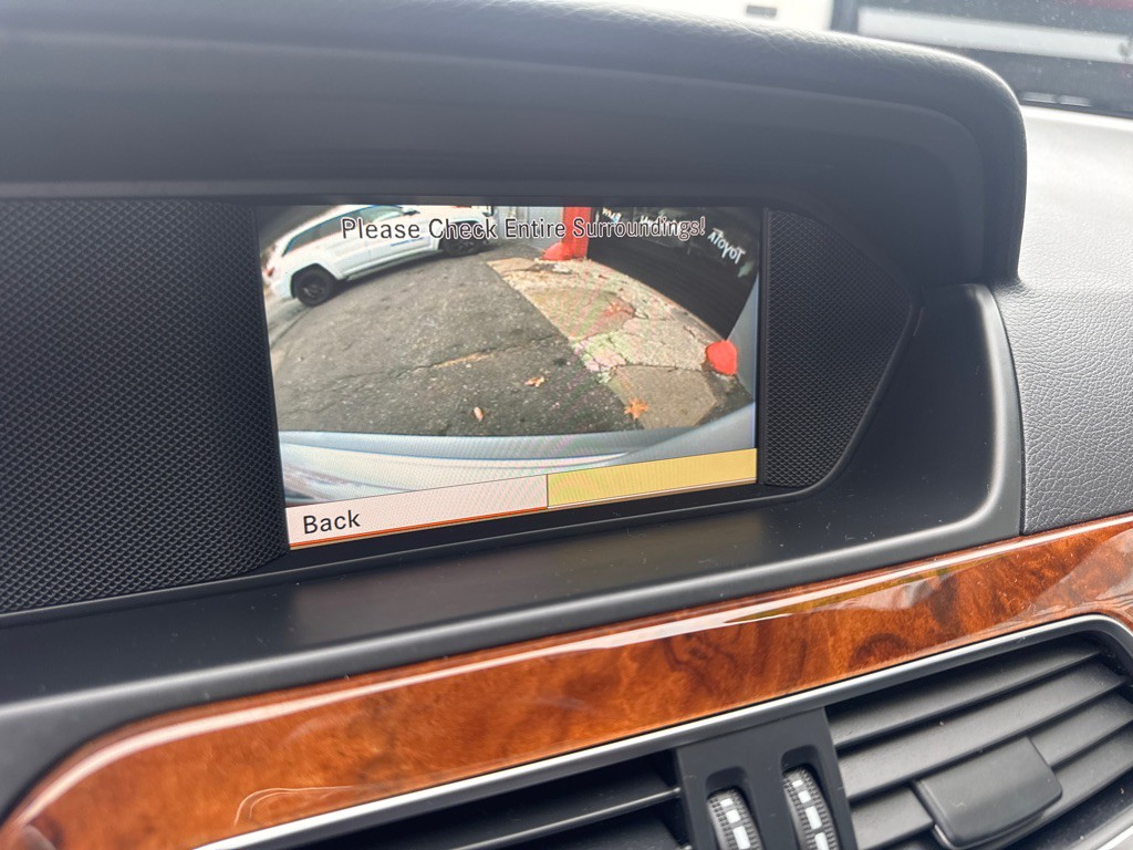 2012 Mercedes-Benz C-Class Image 32