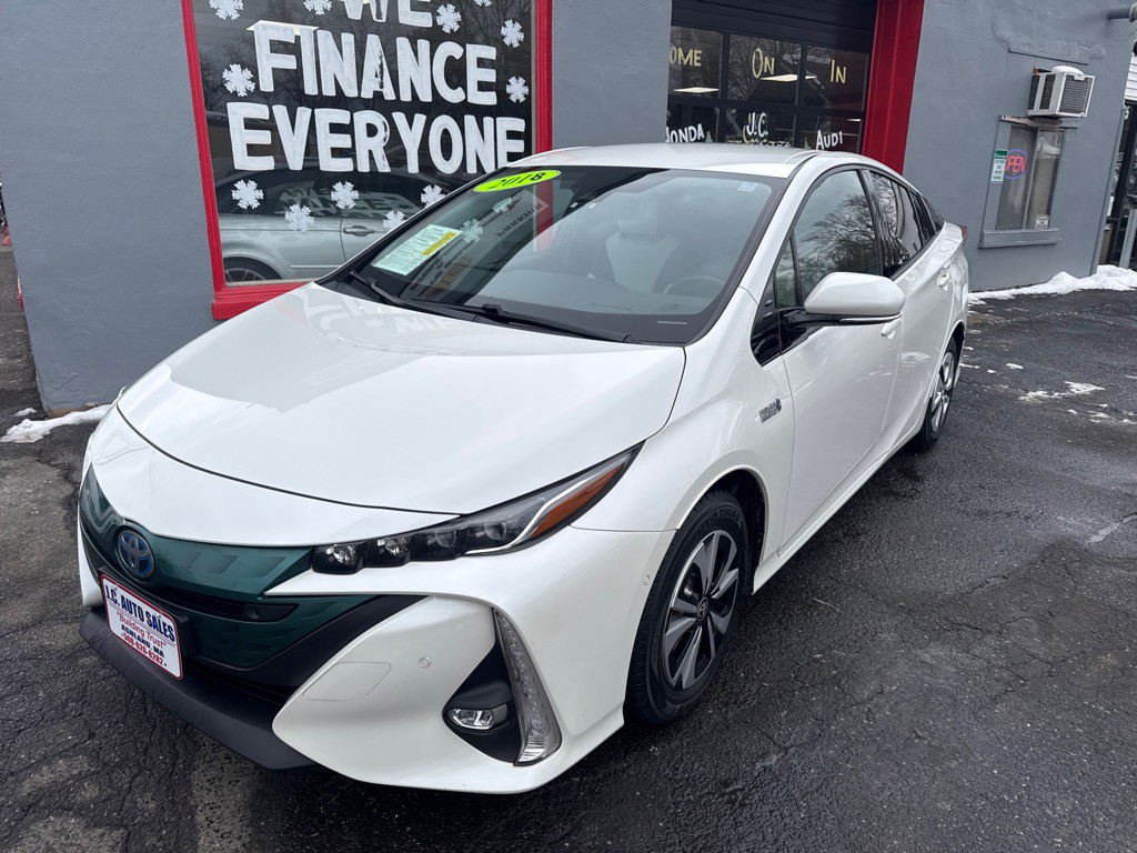 2018 Toyota Prius Image 1