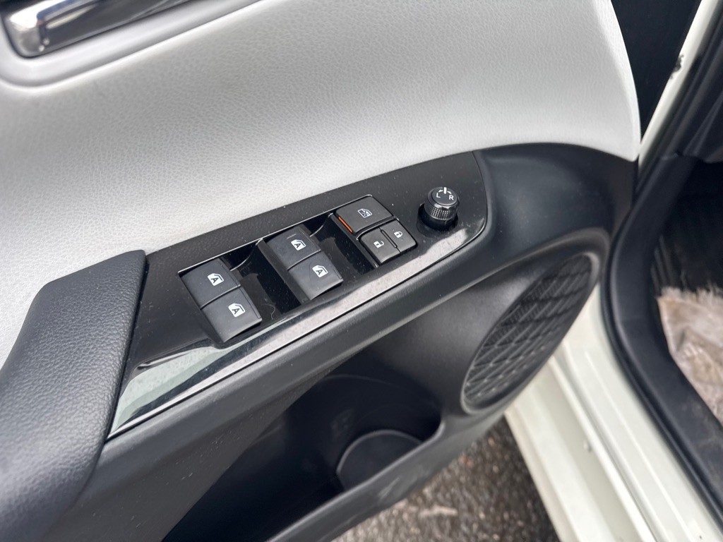 2018 Toyota Prius Image 26