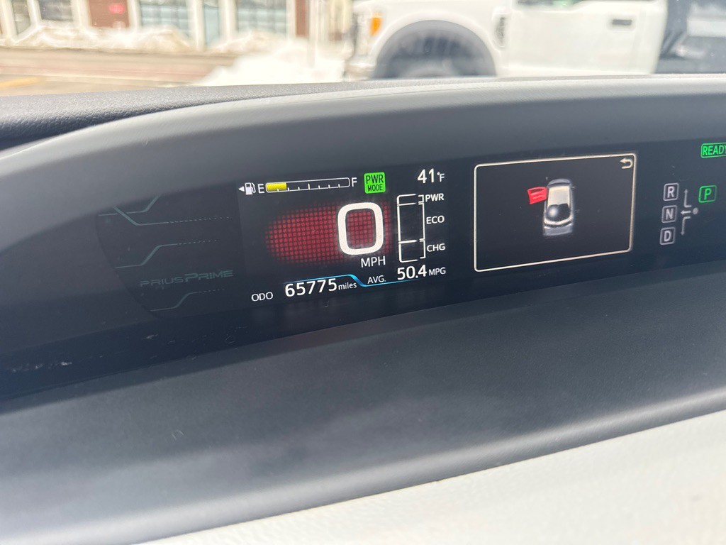2018 Toyota Prius Image 32