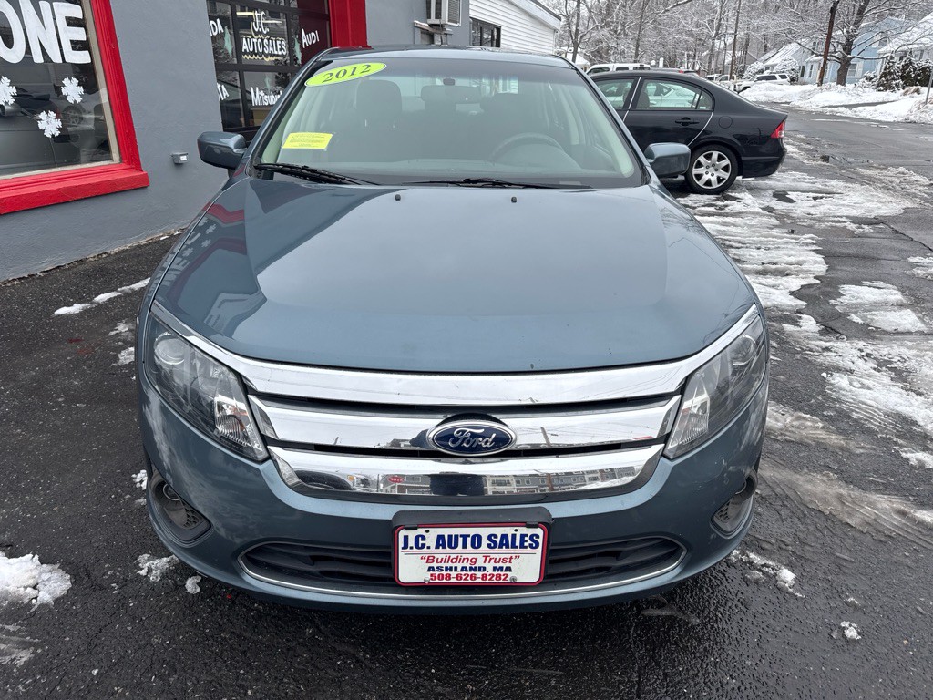 2012 Ford Fusion Image 2