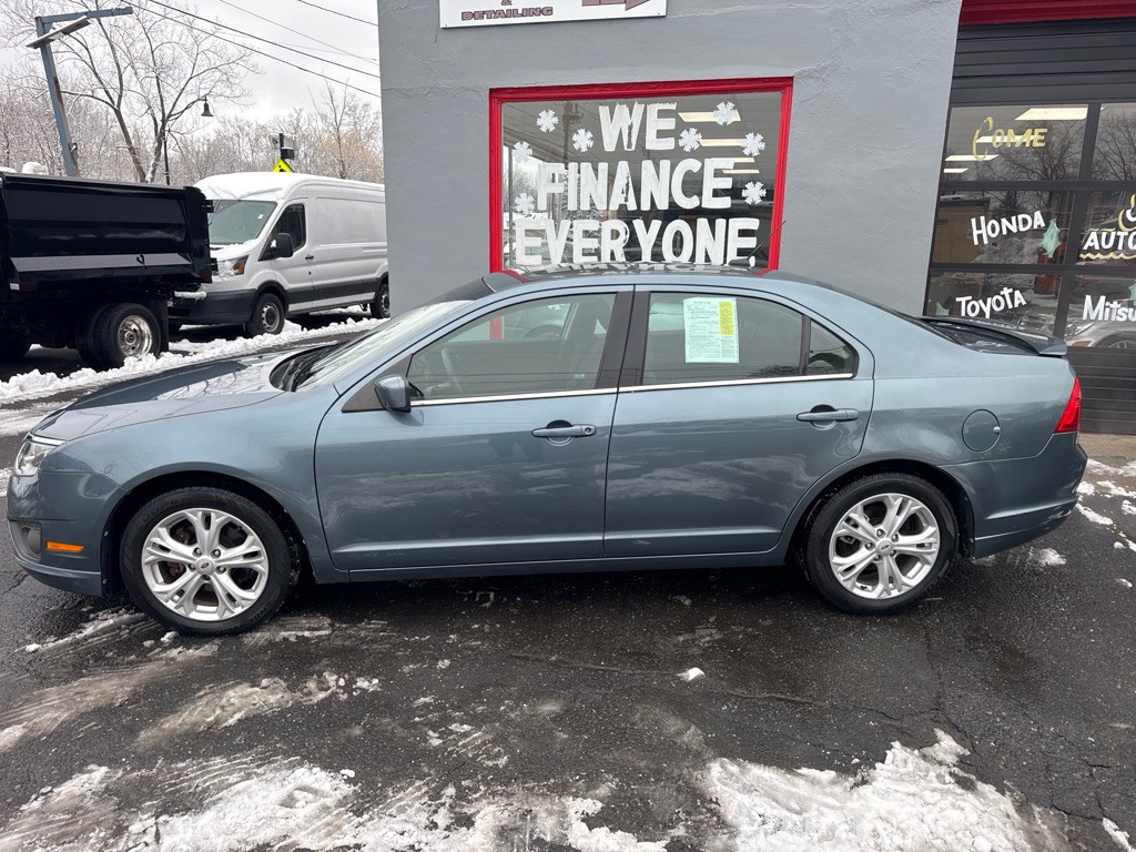 2012 Ford Fusion Image 9