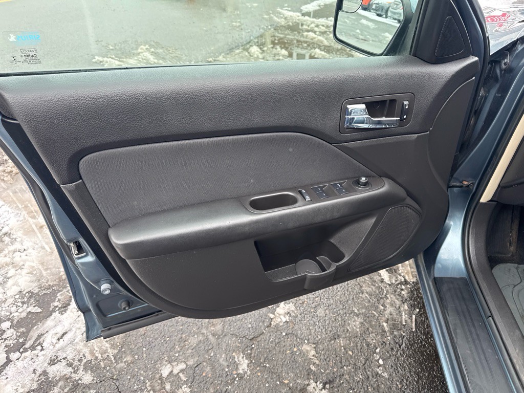 2012 Ford Fusion Image 16