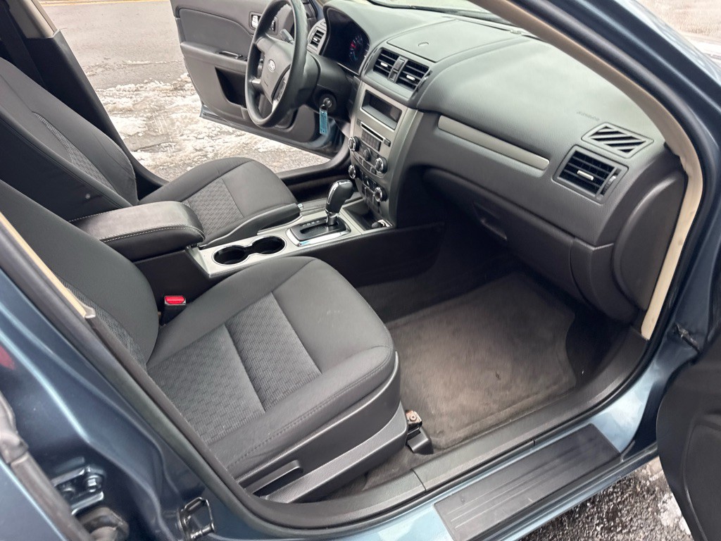 2012 Ford Fusion Image 19
