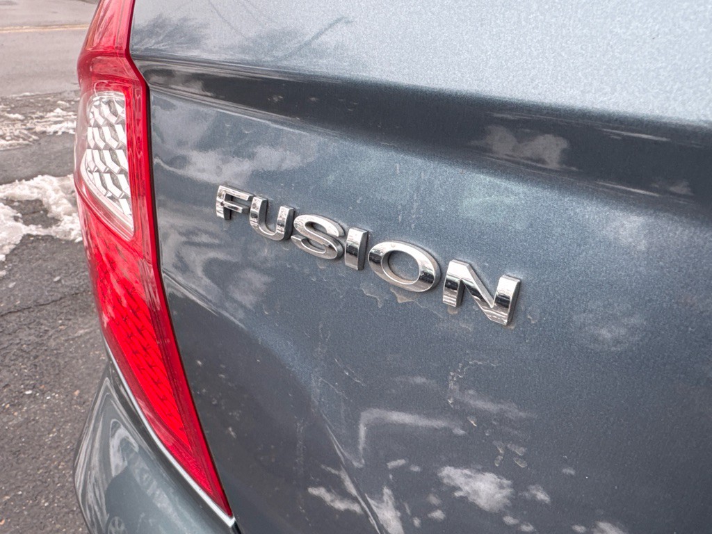 2012 Ford Fusion Image 25