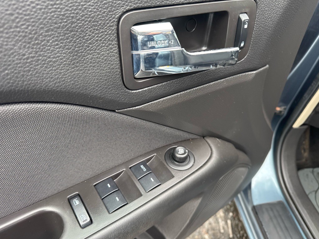 2012 Ford Fusion Image 28