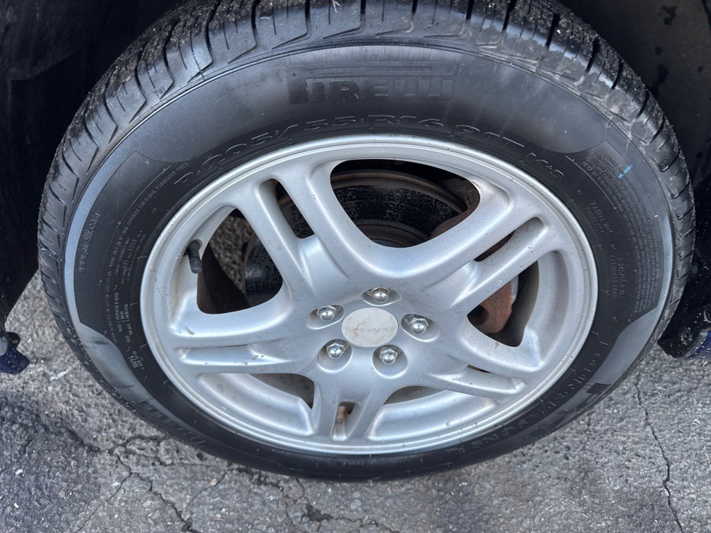 2002 Subaru Impreza Image 10