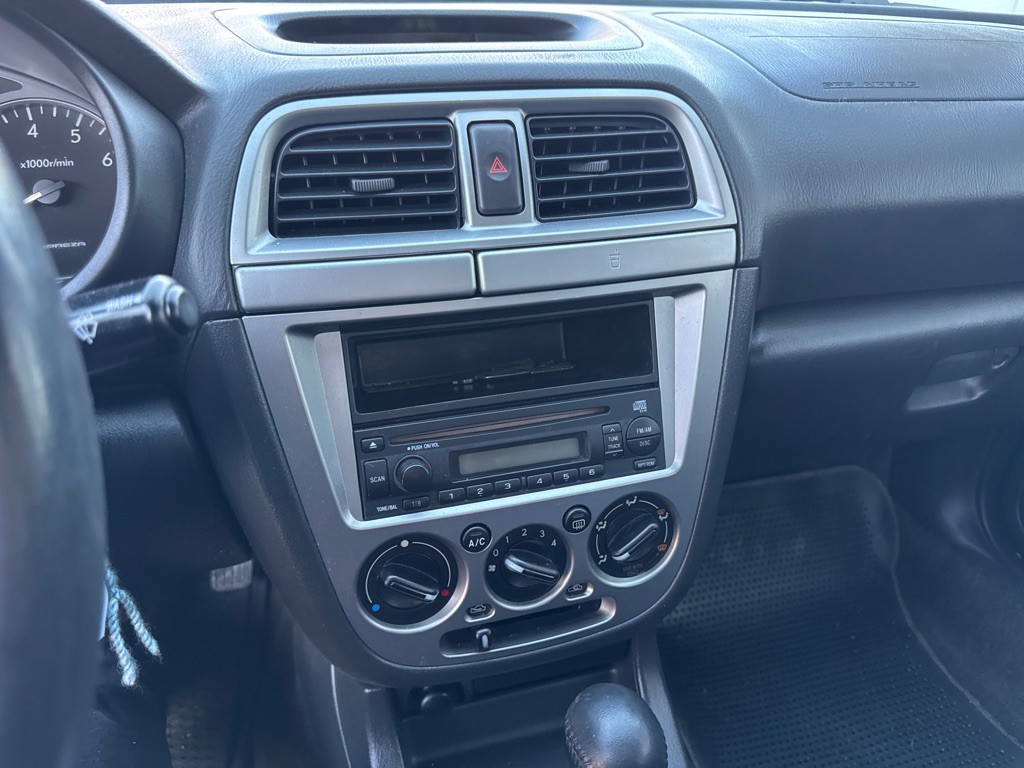 2002 Subaru Impreza Image 25