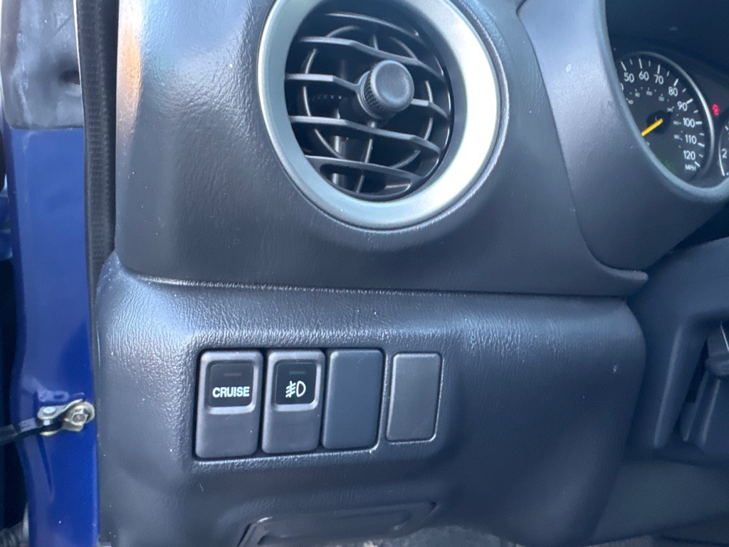 2002 Subaru Impreza Image 29