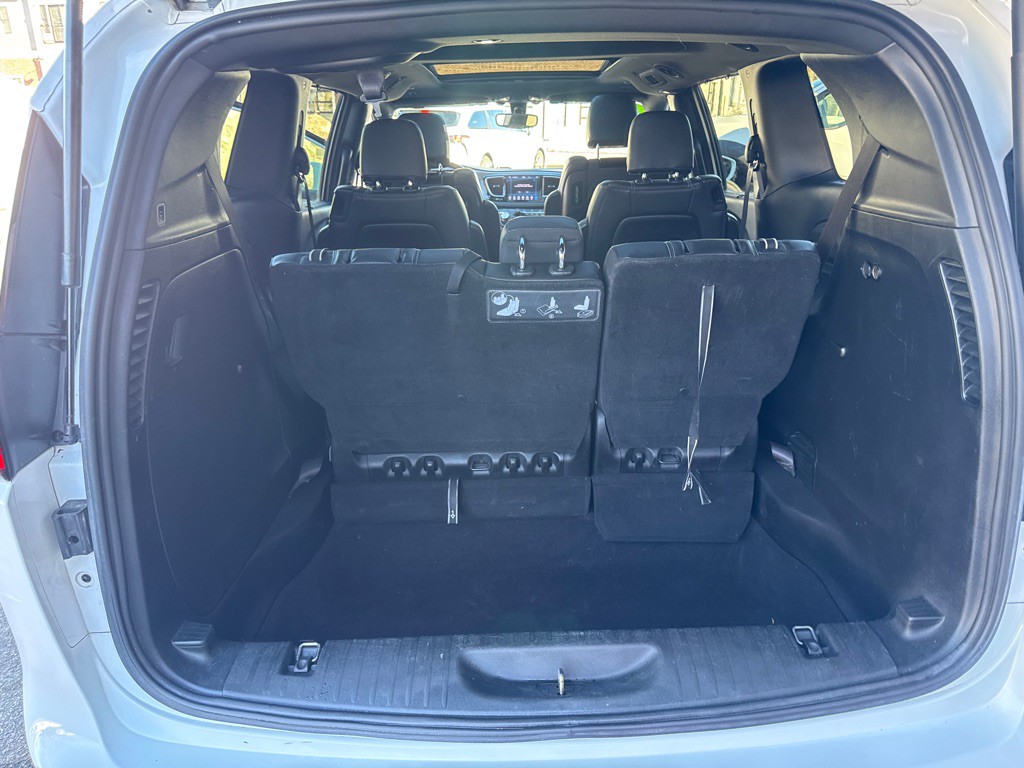 2018 Chrysler Pacifica Image 17