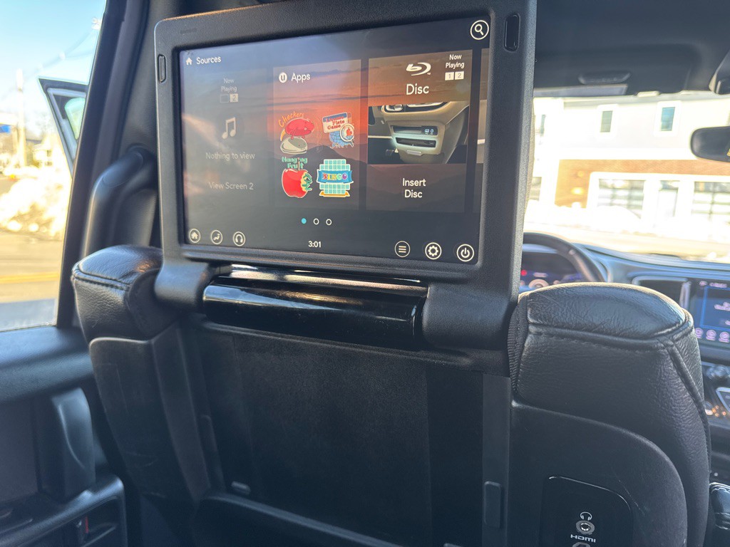 2018 Chrysler Pacifica Image 25