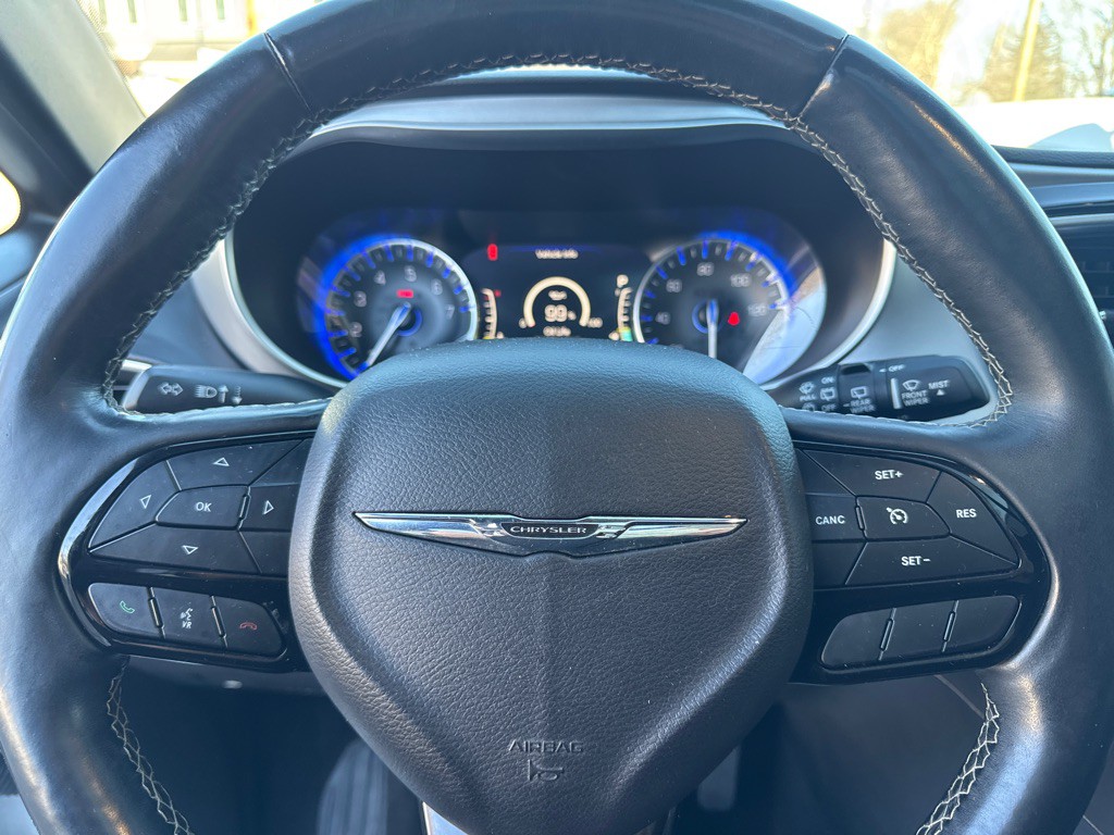 2018 Chrysler Pacifica Image 34