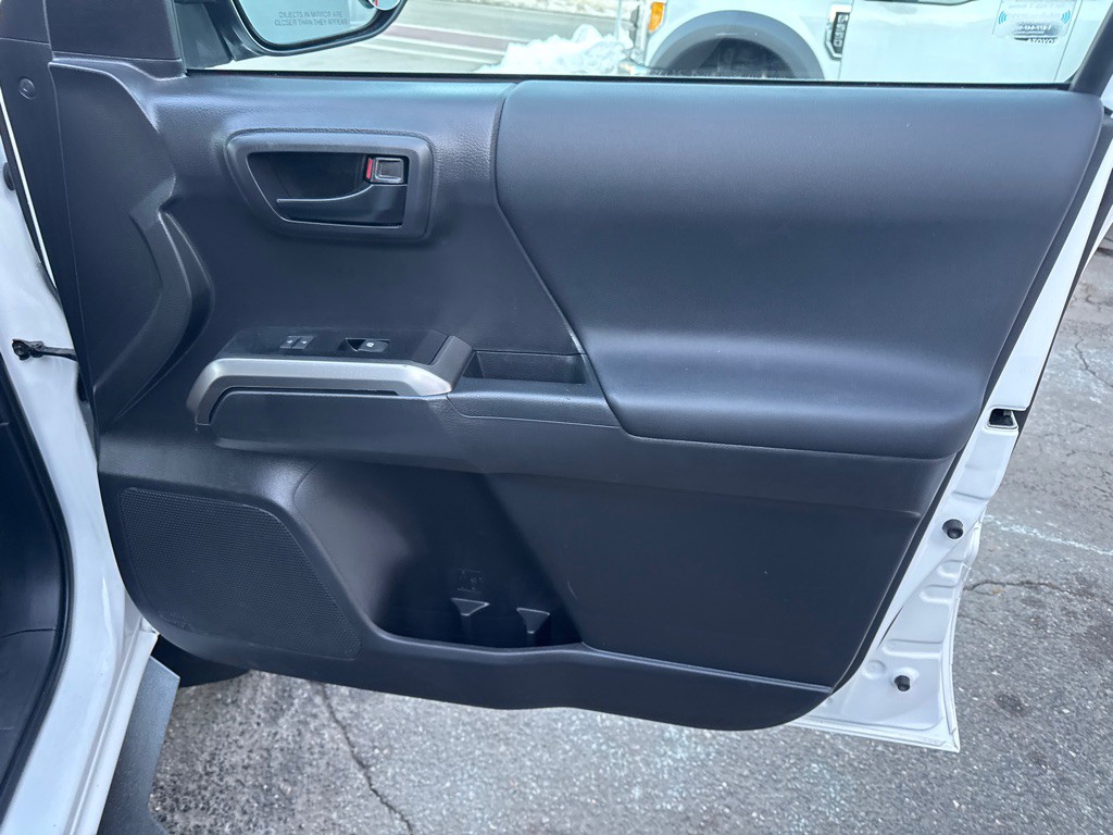 2023 Toyota Tacoma Image 20