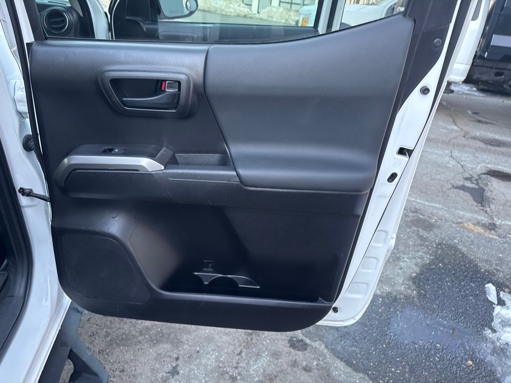 2023 Toyota Tacoma Image 22
