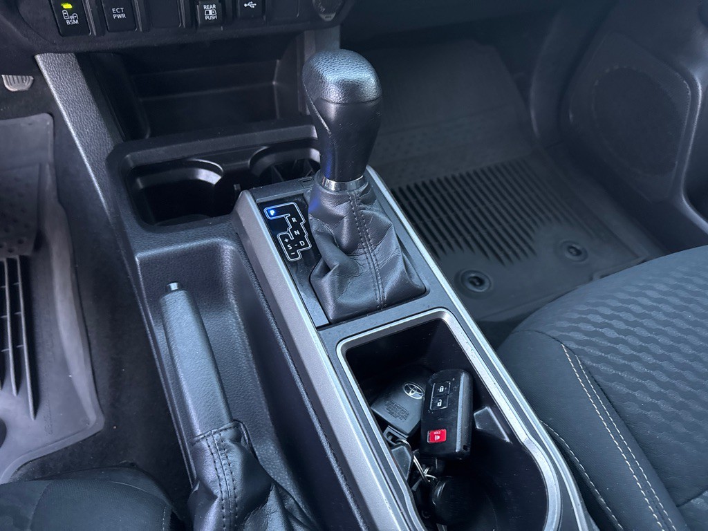 2023 Toyota Tacoma Image 30