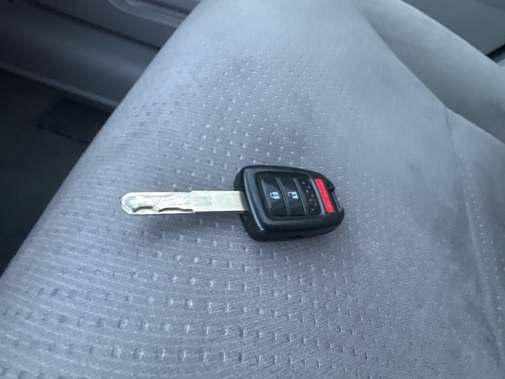 2014 Honda CR-V Image 32