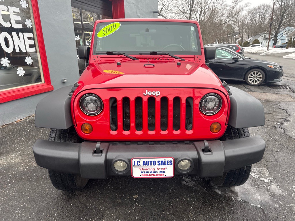 2009 Jeep Wrangler Image 2