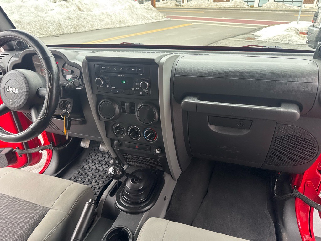 2009 Jeep Wrangler Image 20