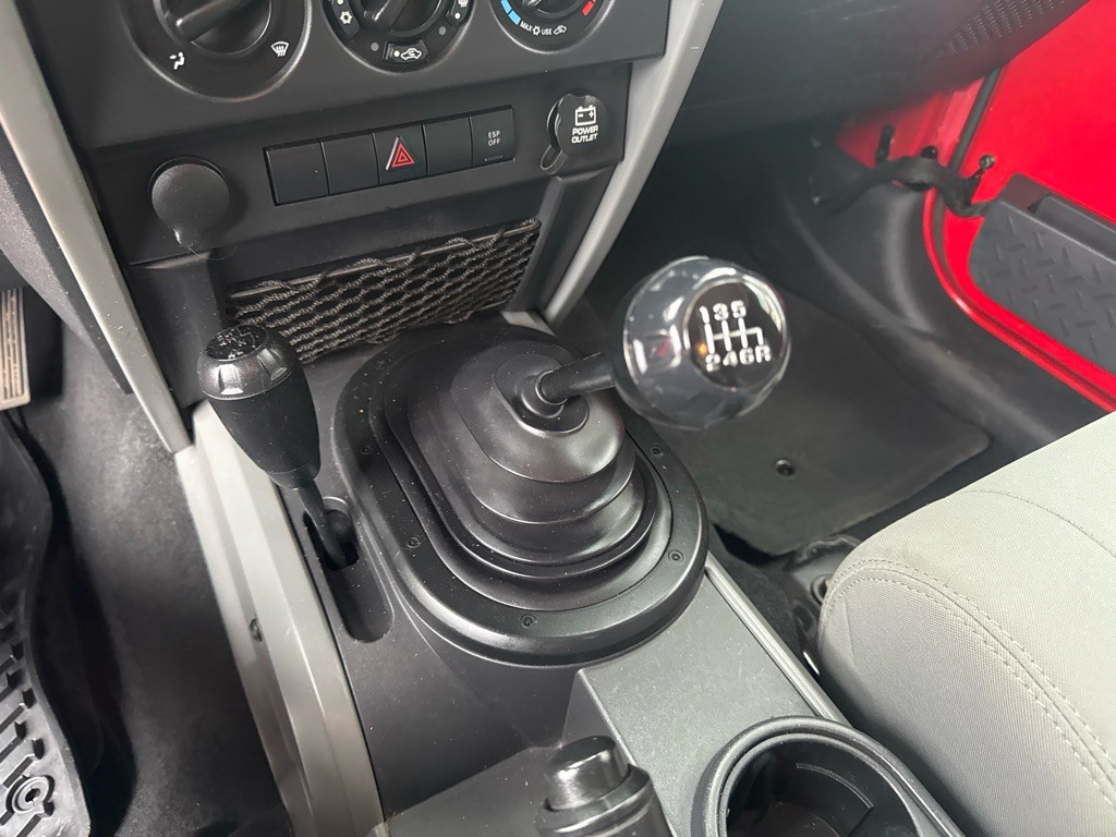 2009 Jeep Wrangler Image 23